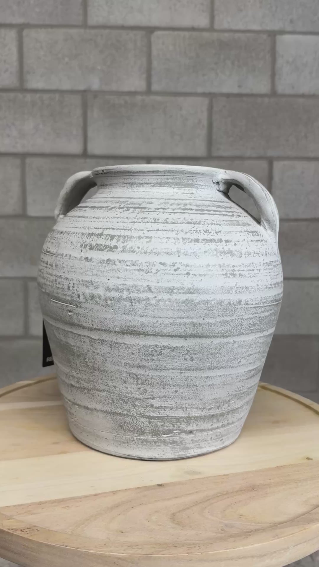 Blanco Ceramic Vase
